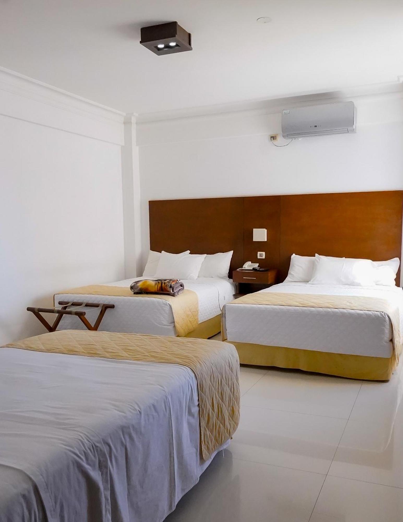Prince Hotel Santa Cruz de La Sierra Exteriör bild
