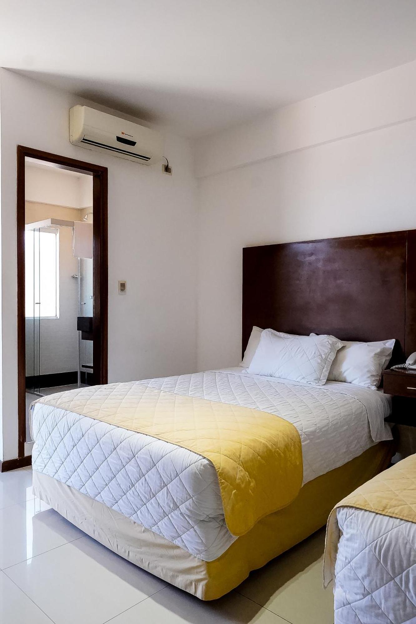 Prince Hotel Santa Cruz de La Sierra Exteriör bild